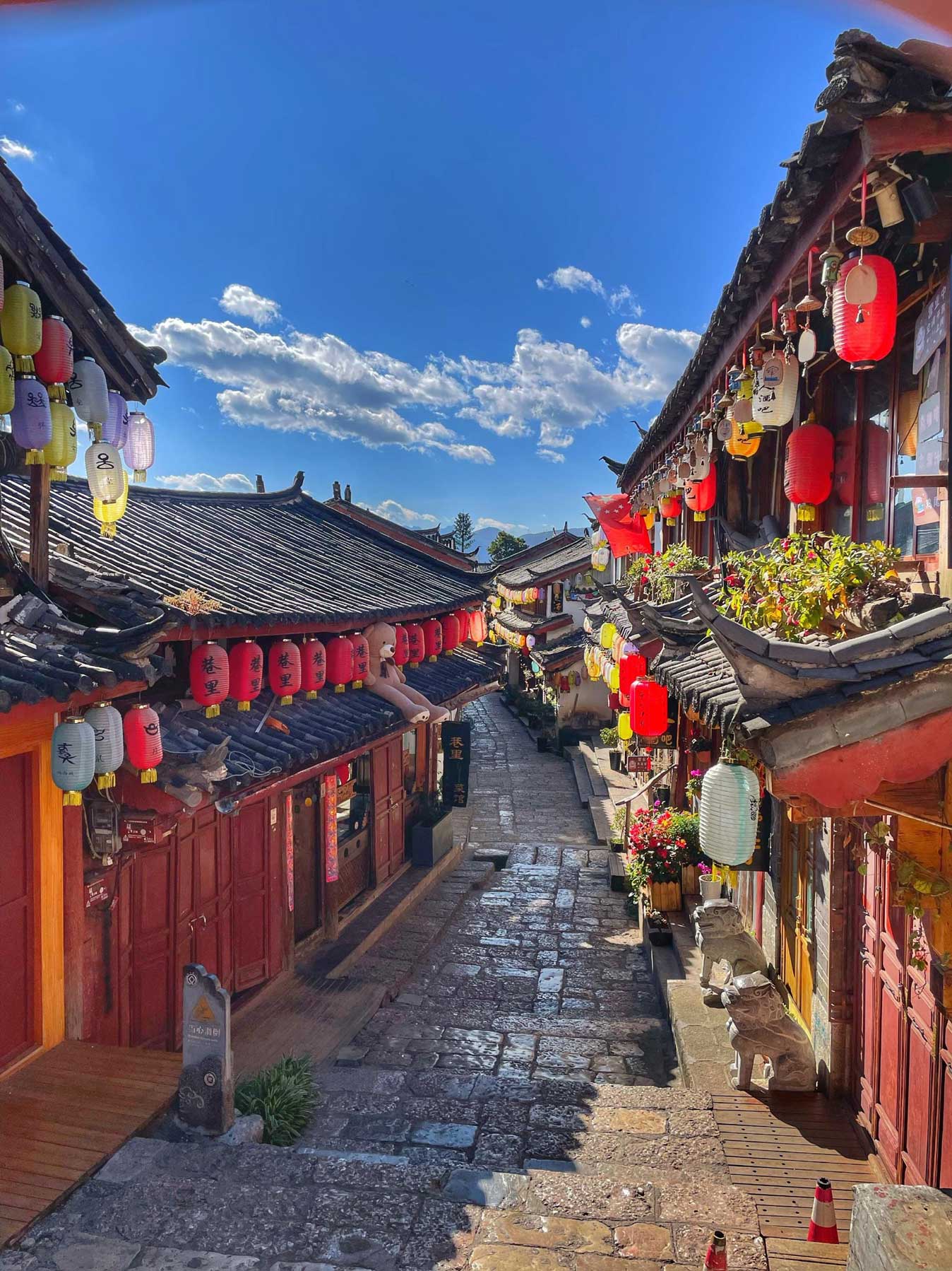 DU LỊCH KHÁM PHÁ VÂN NAM PHONG HOA TRUNG QUỐC HÀ NỘI – ĐẠI LÝ – LỆ GIANG – SHANGRILA TOUR ĐƯỜNG BAY TỪ HÀ NỘI 5 NGÀY 4 ĐÊM KÍCH CẦU GIÁ GIẢM NHIỀU NHẤT 2025 (SUMMIT TRAVEL TOUR KHUYẾN MẠI)