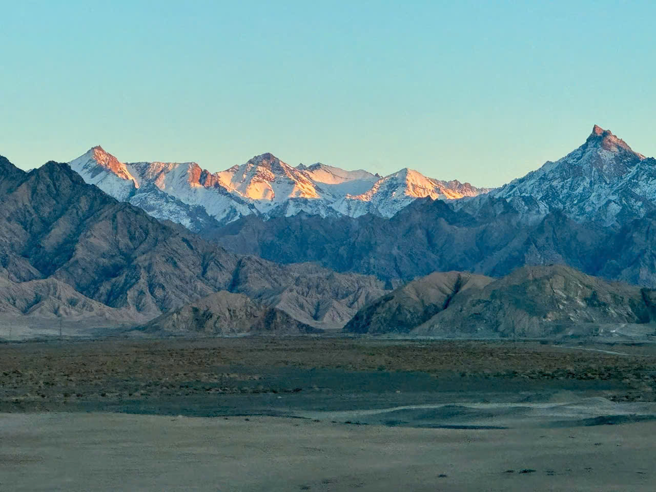 TOUR DU LỊCH ĐỘC LẠ 2025 CHECK IN EVEREST 9 NGÀY 8 ĐÊM EVEREST BASE CAMP (EBC)TẬN MẮT NGẮM BÌNH MINH TRÊN ĐỈNH EVEREST HUYỀN ẢO TRẢI NGHIỆM MỘT TÂY TẠNG VỪA HUYỀN BÍ VỪA HÙNG VĨ KHỞI HÀNH TỪ HÀ NỘI TP HỒ CHÍ MINH ĐÀ NẴNG 